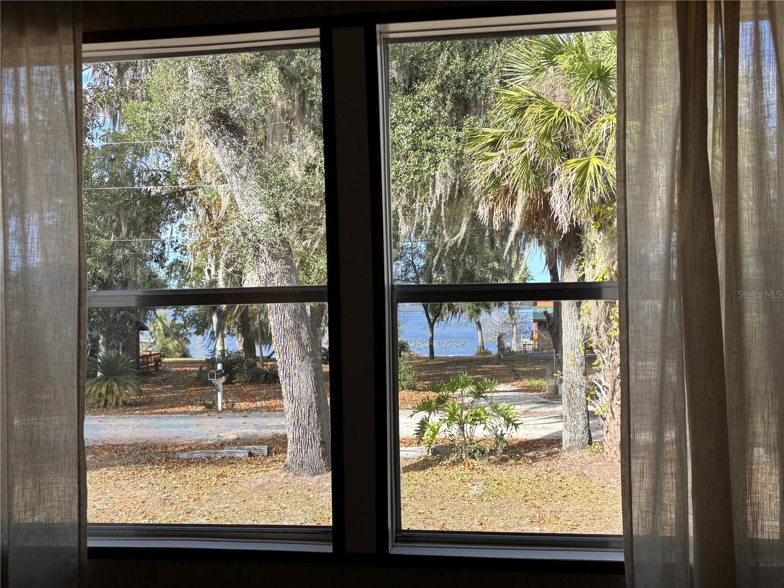 Image 5 of 32 For 111 Little Orange Lake Drive