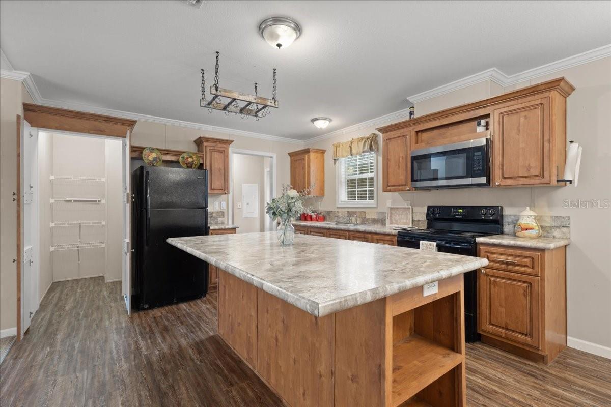 Image 16 of 58 For 12170 90th Street