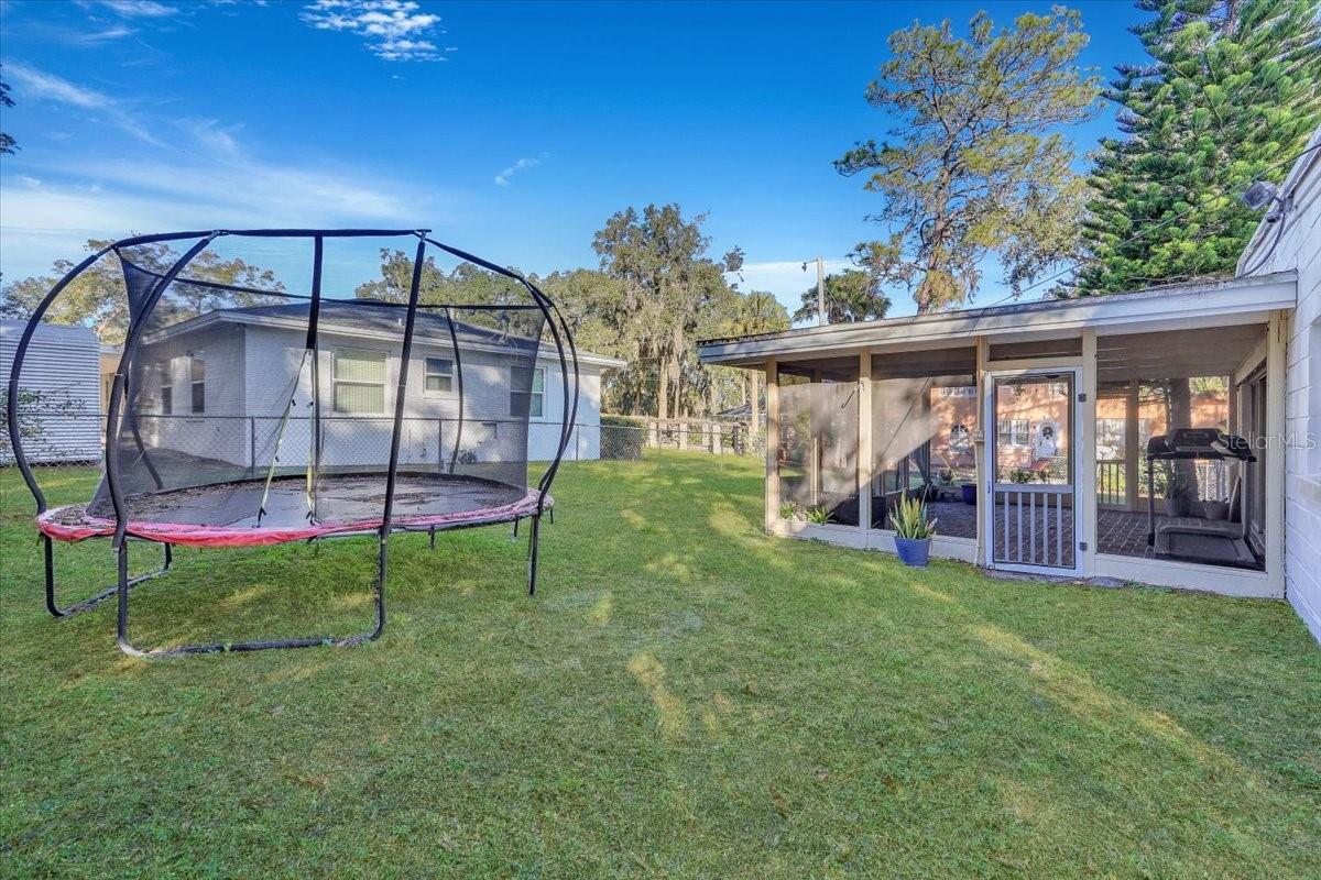 Image 4 of 28 For 500 17th Street