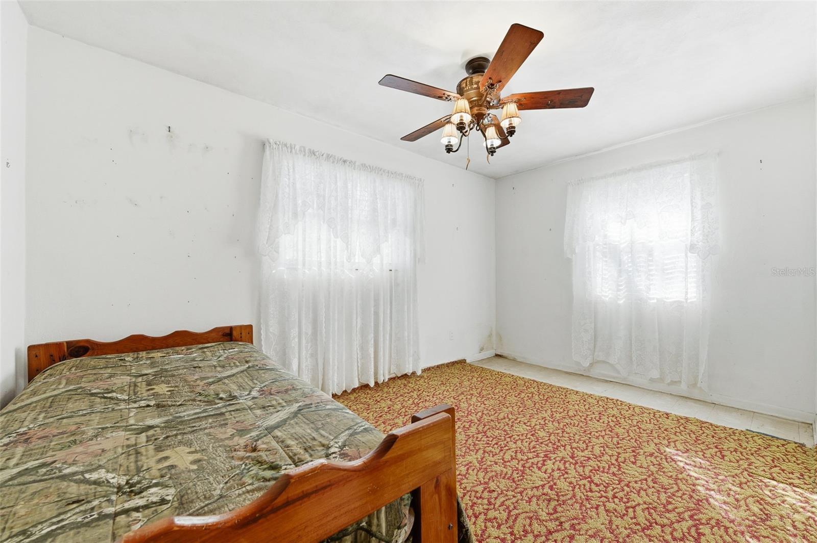 Image 18 of 27 For 202 49th Drive