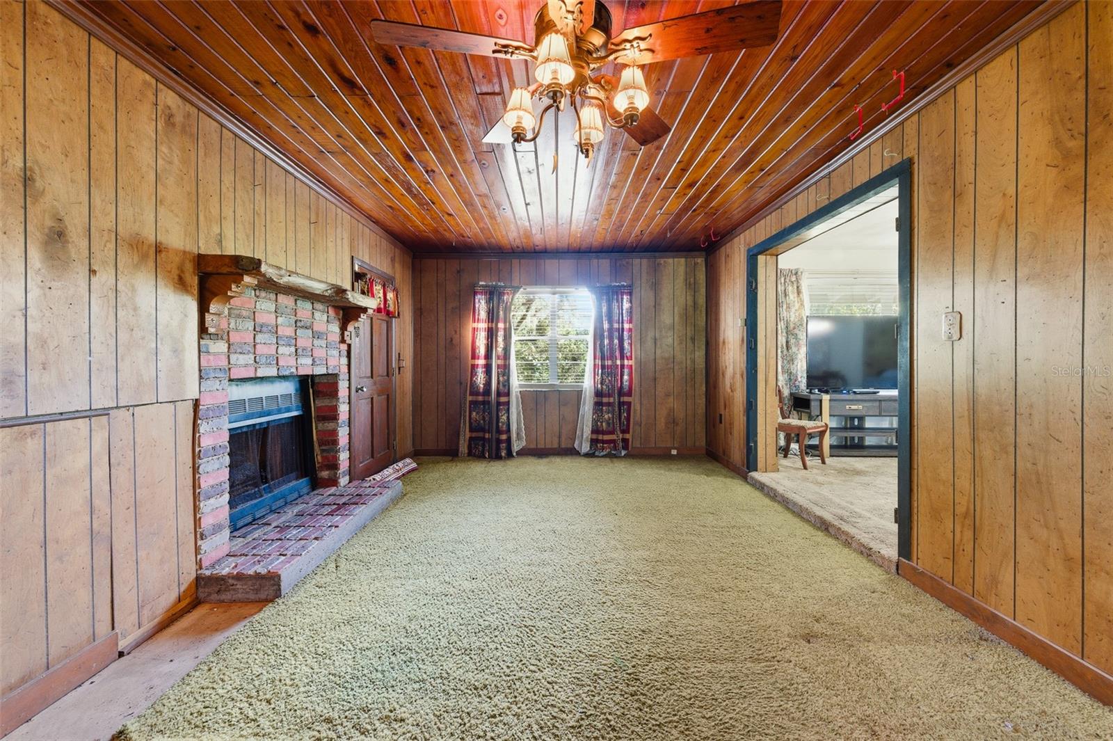 Image 7 of 27 For 202 49th Drive