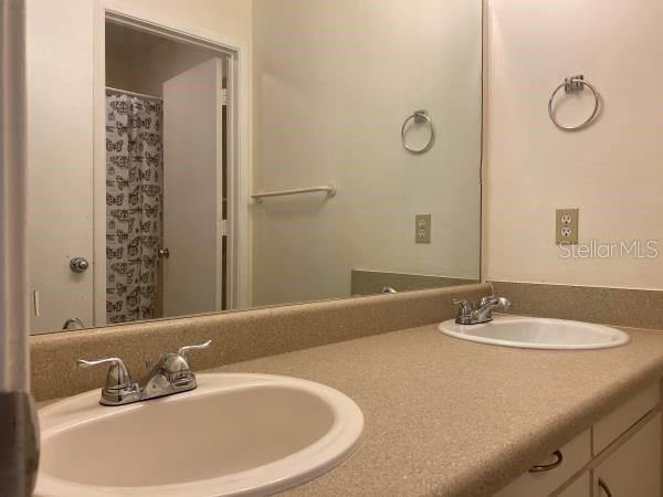 Image 7 of 10 For 2601 Archer Road F321