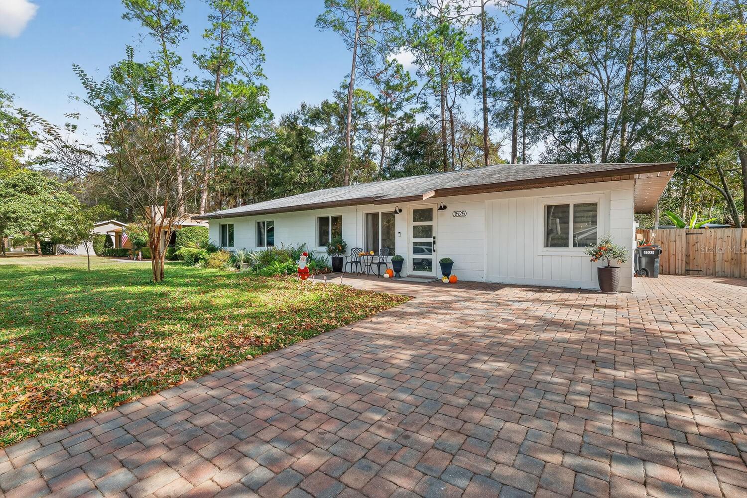 Image 3 of 40 For 3525 22nd Terrace