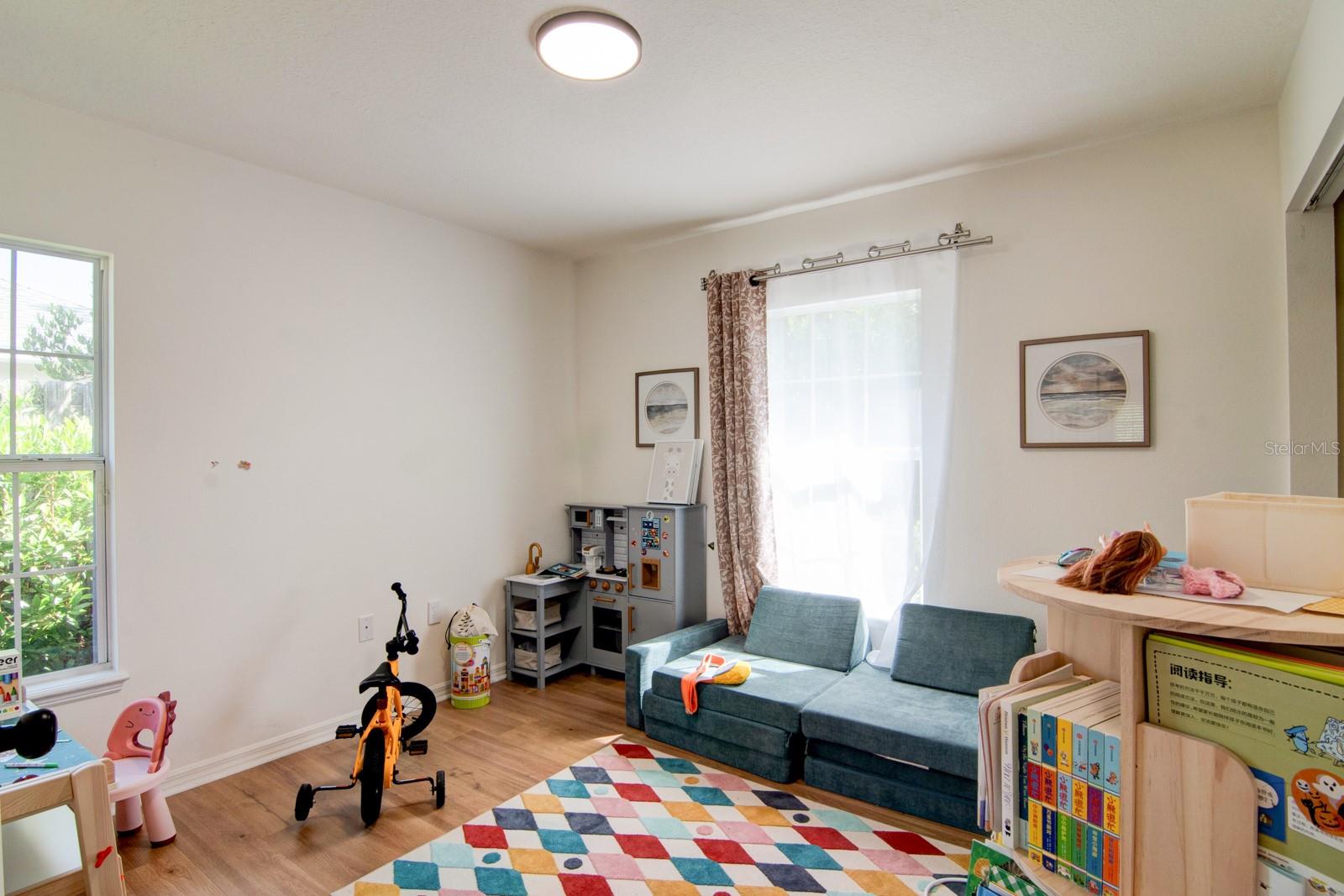 Image 14 of 31 For 6930 86th Terrace