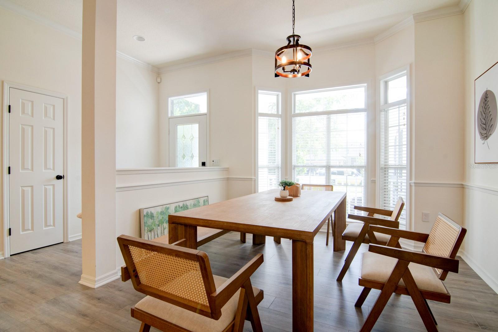 Image 4 of 31 For 6930 86th Terrace