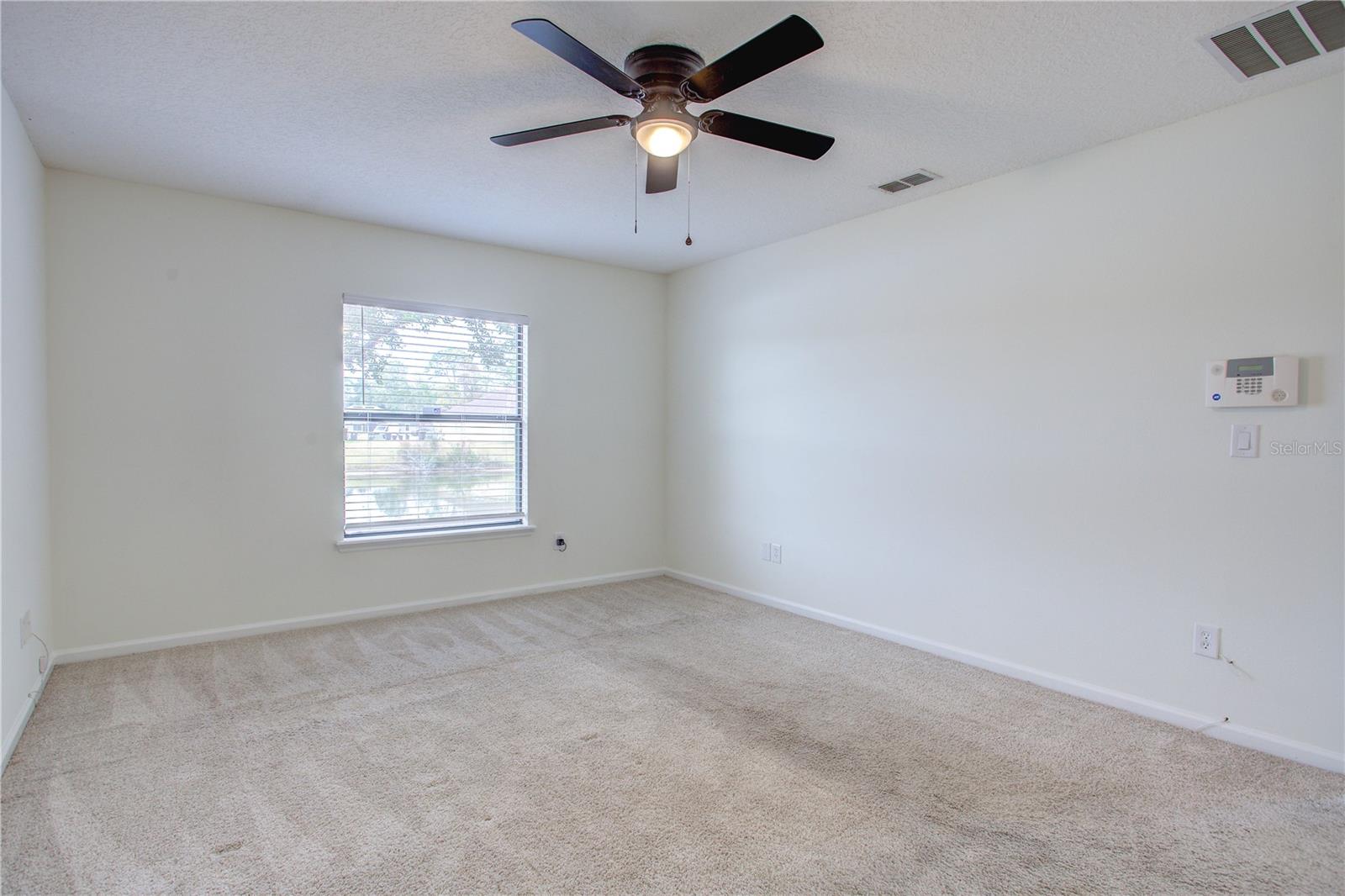 Image 28 of 70 For 10128 Lancashire Drive