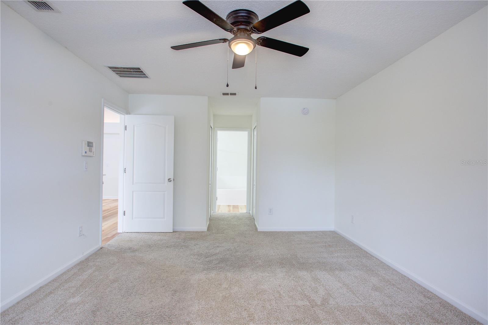 Image 30 of 70 For 10128 Lancashire Drive