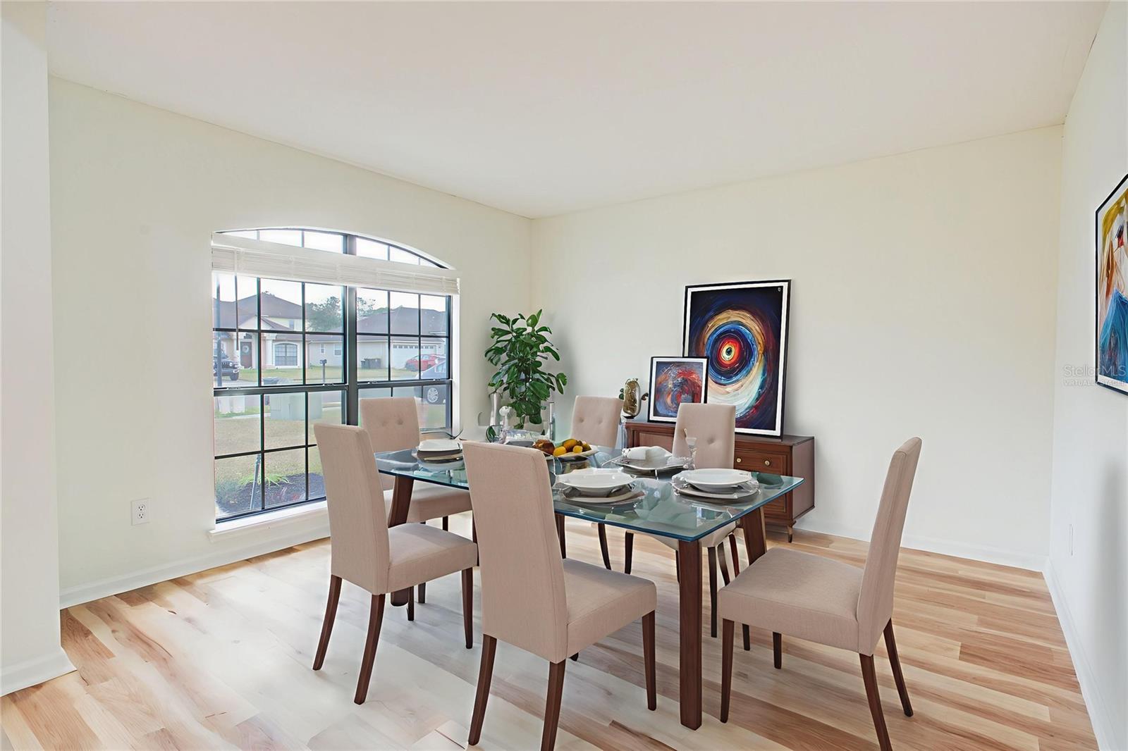 Image 7 of 70 For 10128 Lancashire Drive