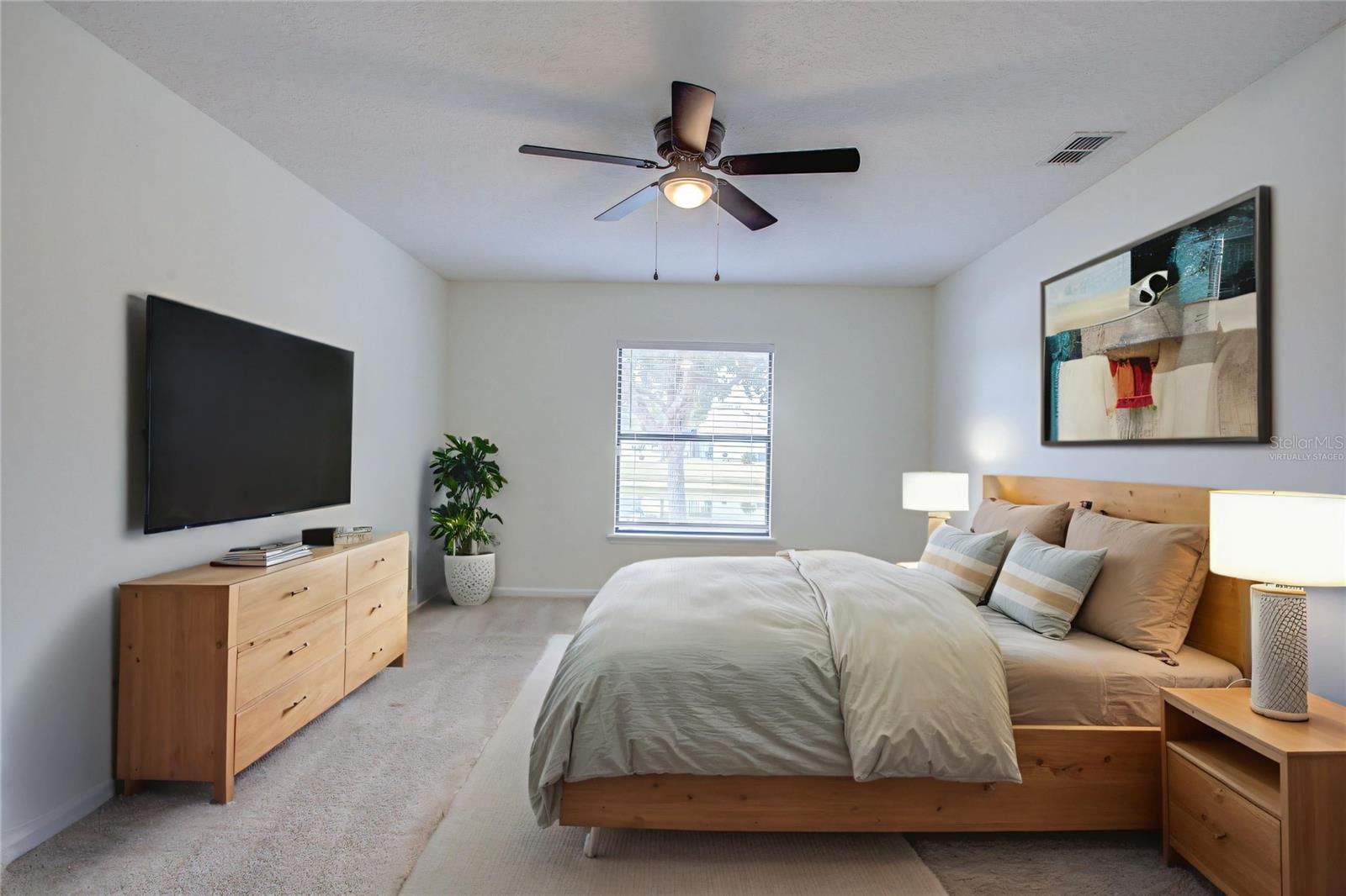 Image 9 of 70 For 10128 Lancashire Drive