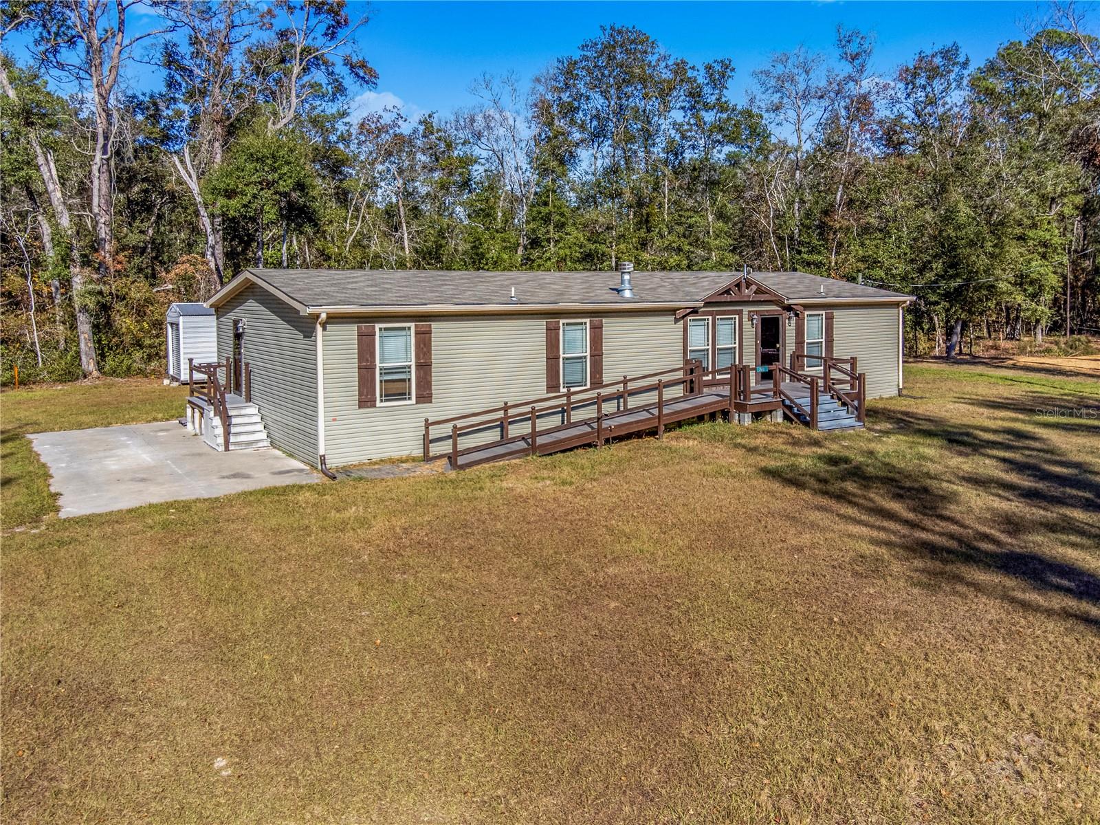 Details for 7970 14th Place, BELL, FL 32619