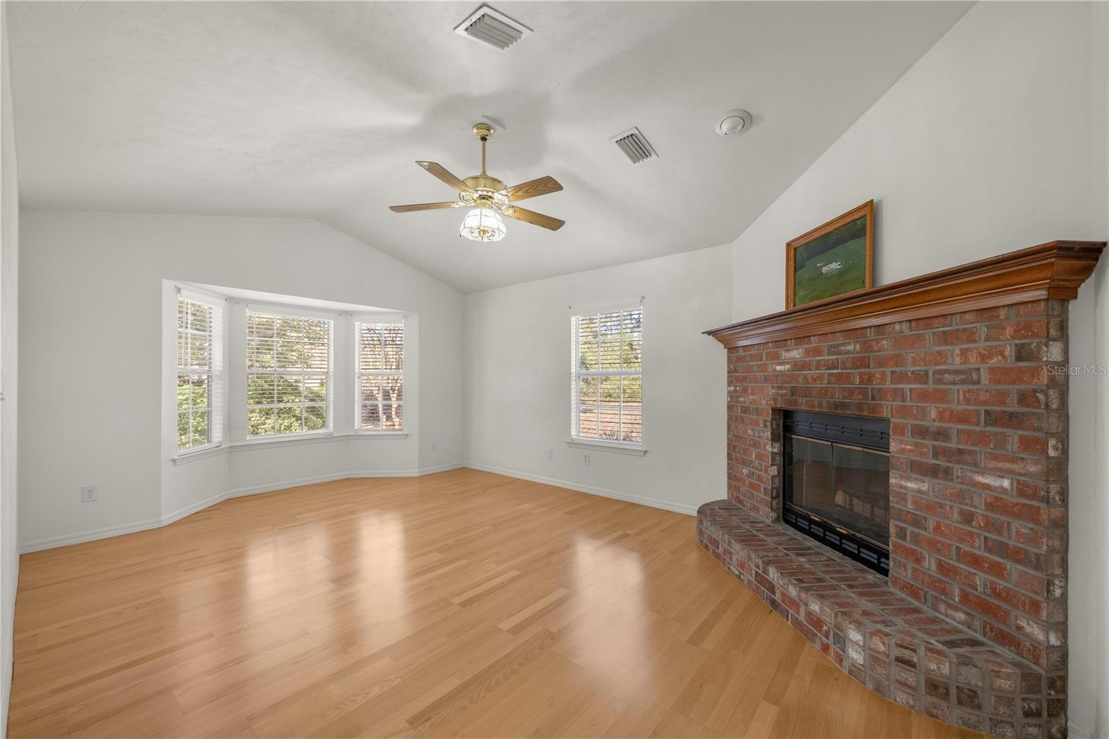 Image 11 of 47 For 18004 55th Place