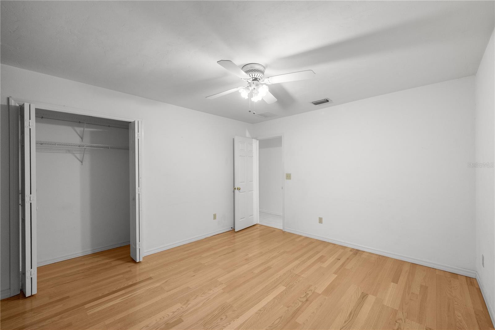 Image 28 of 47 For 18004 55th Place