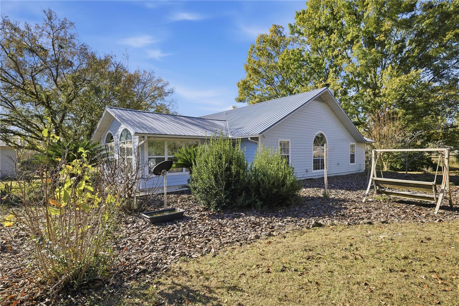 Image 4 of 47 For 18004 55th Place