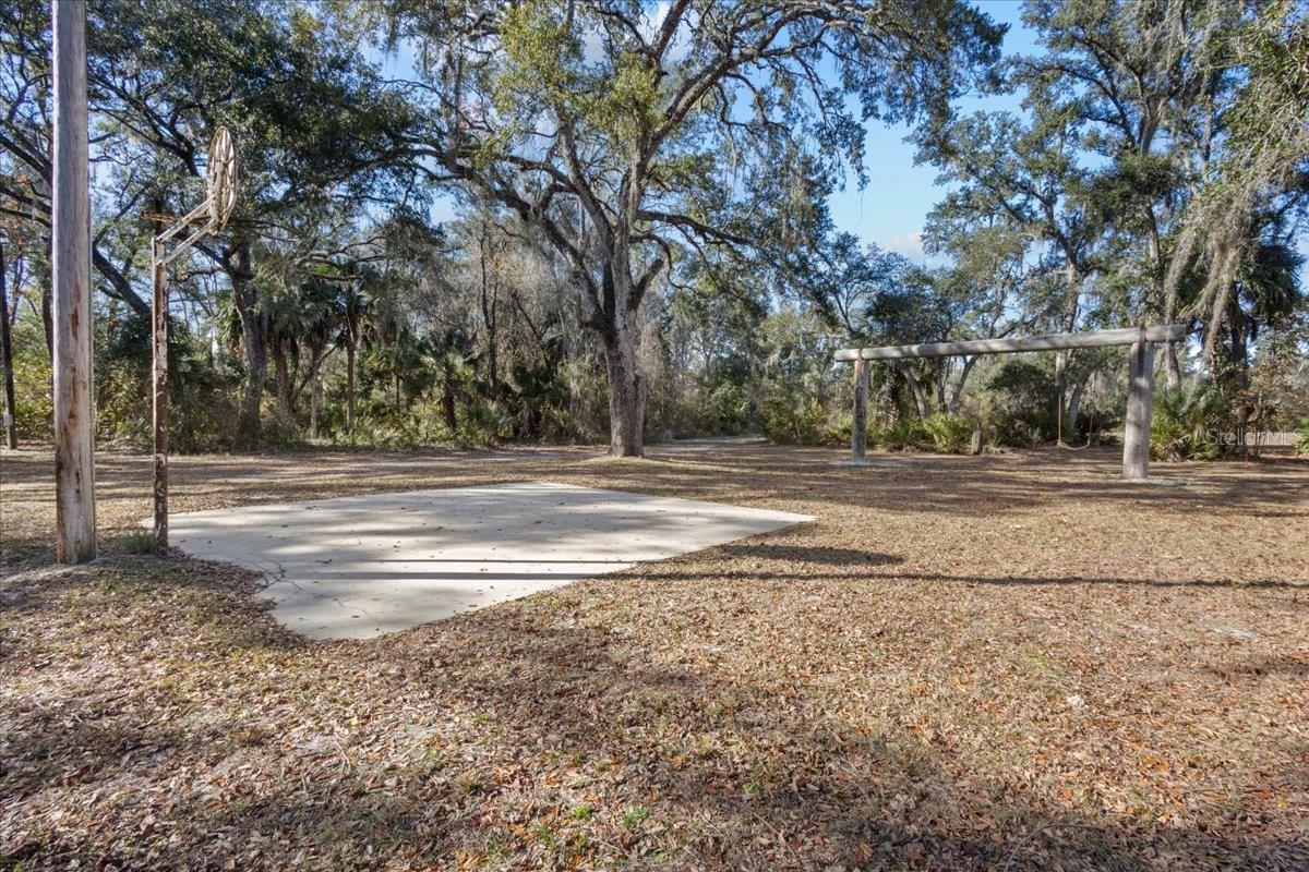 Image 42 of 45 For 347 544th Street