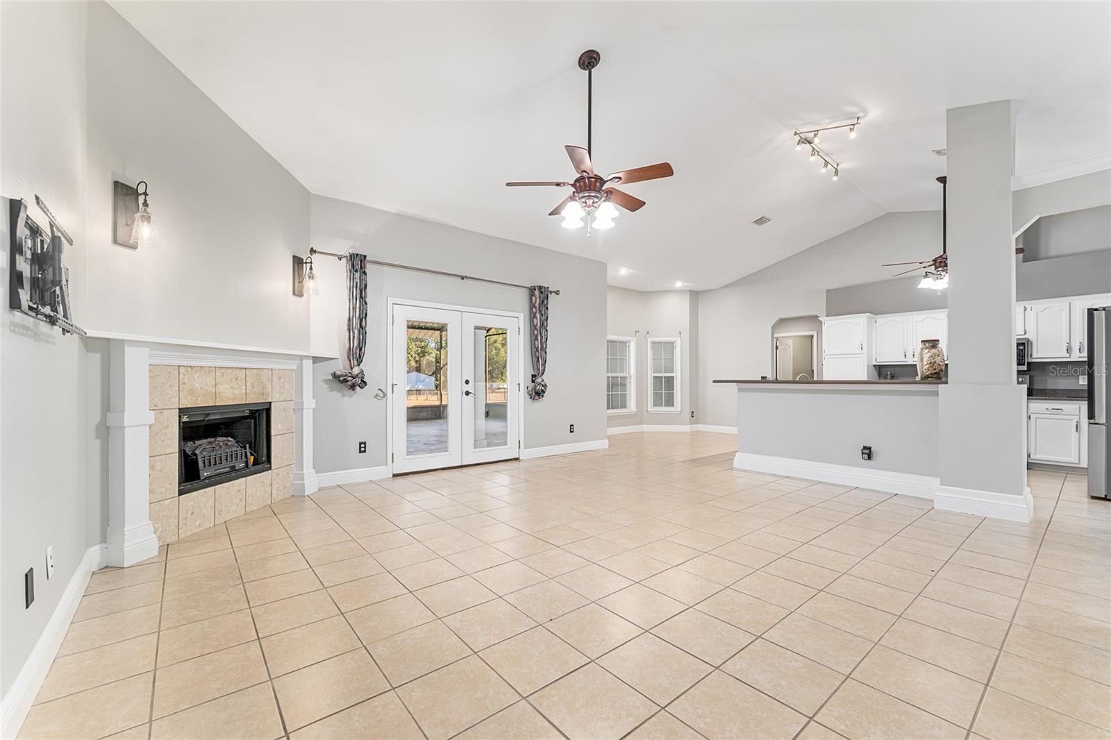 Image 9 of 45 For 21601 Old Providence Road