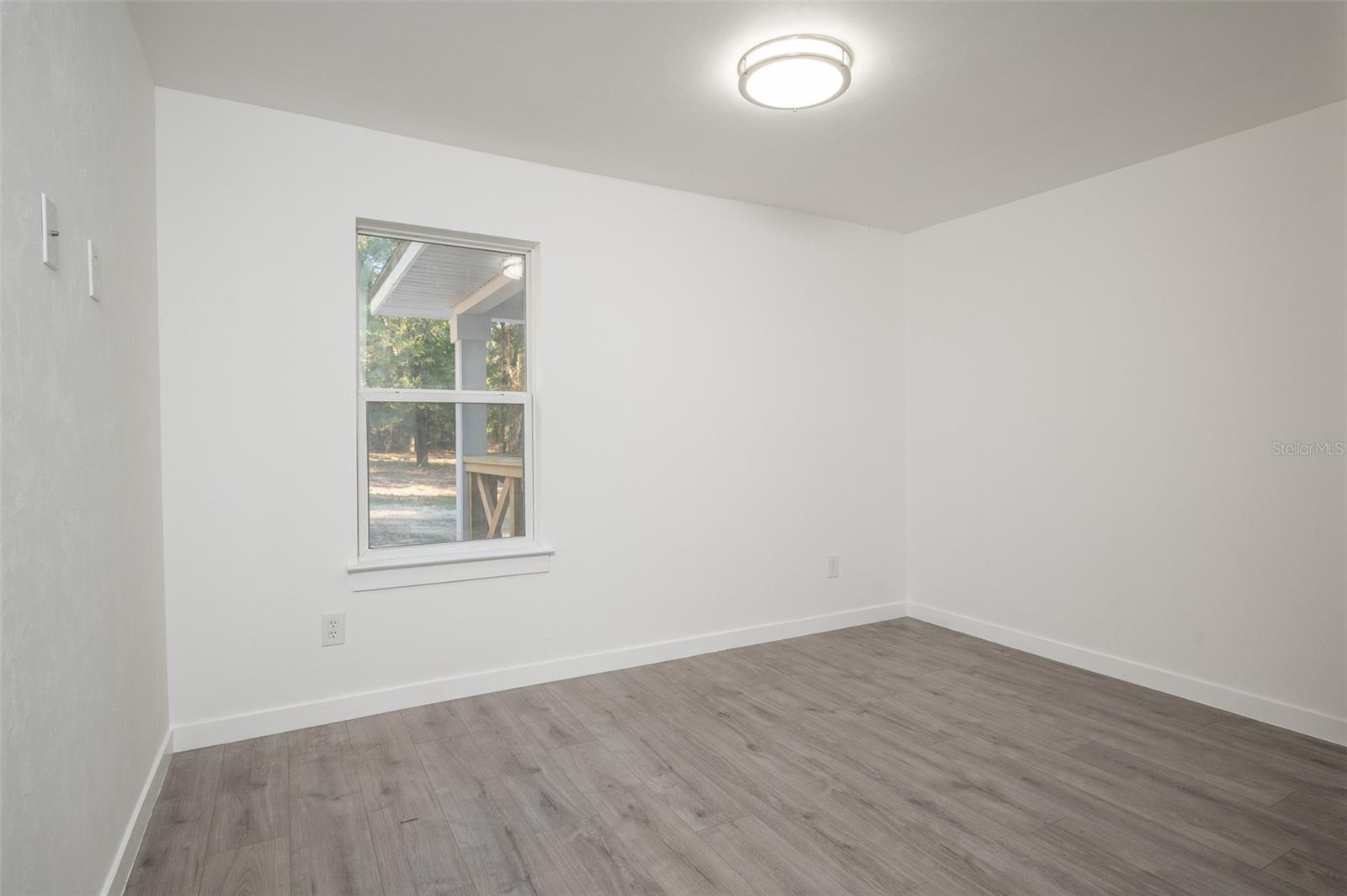 Image 16 of 25 For 278 Marino Way