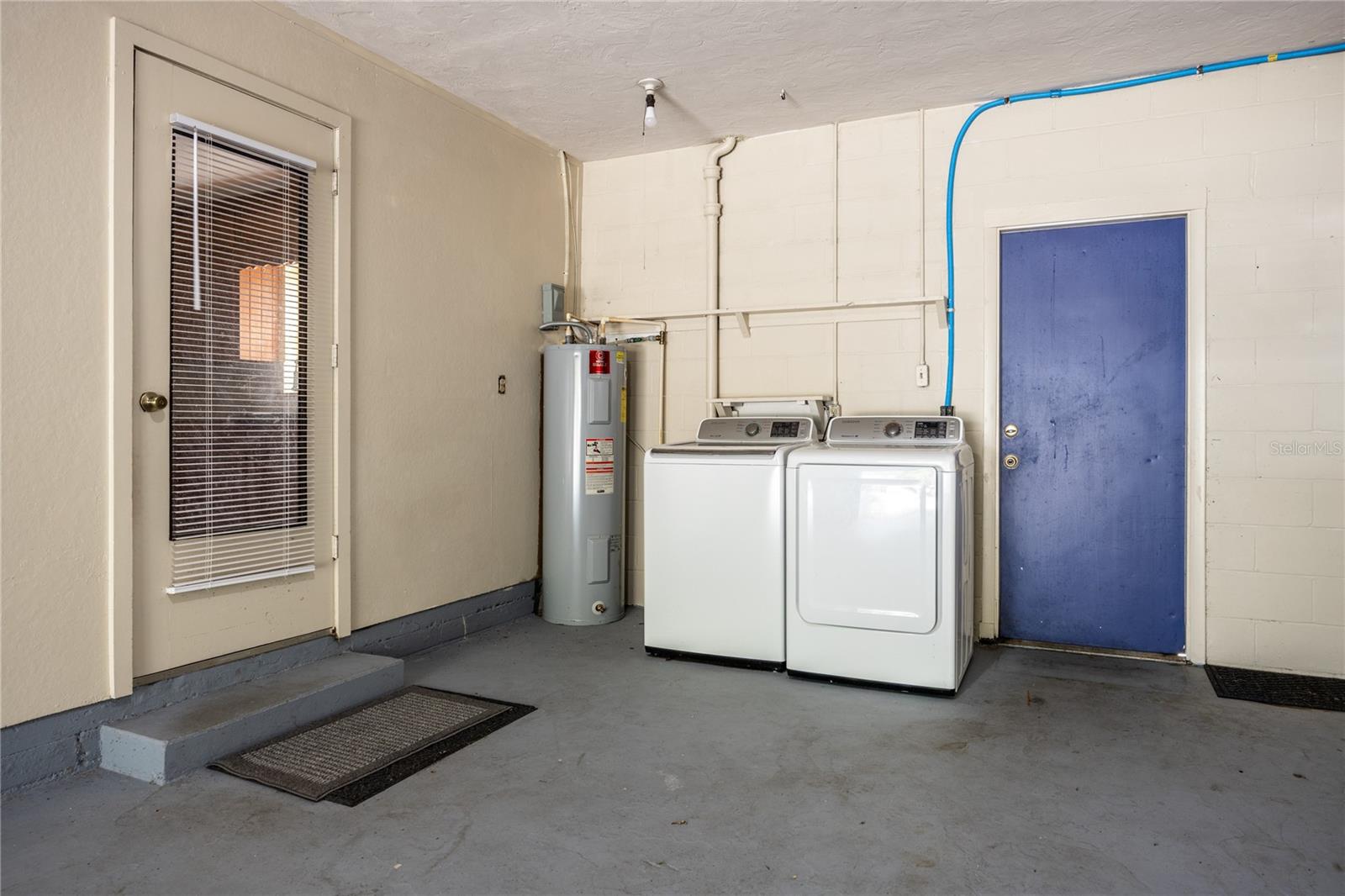 Image 29 of 35 For 2609 10th Avenue