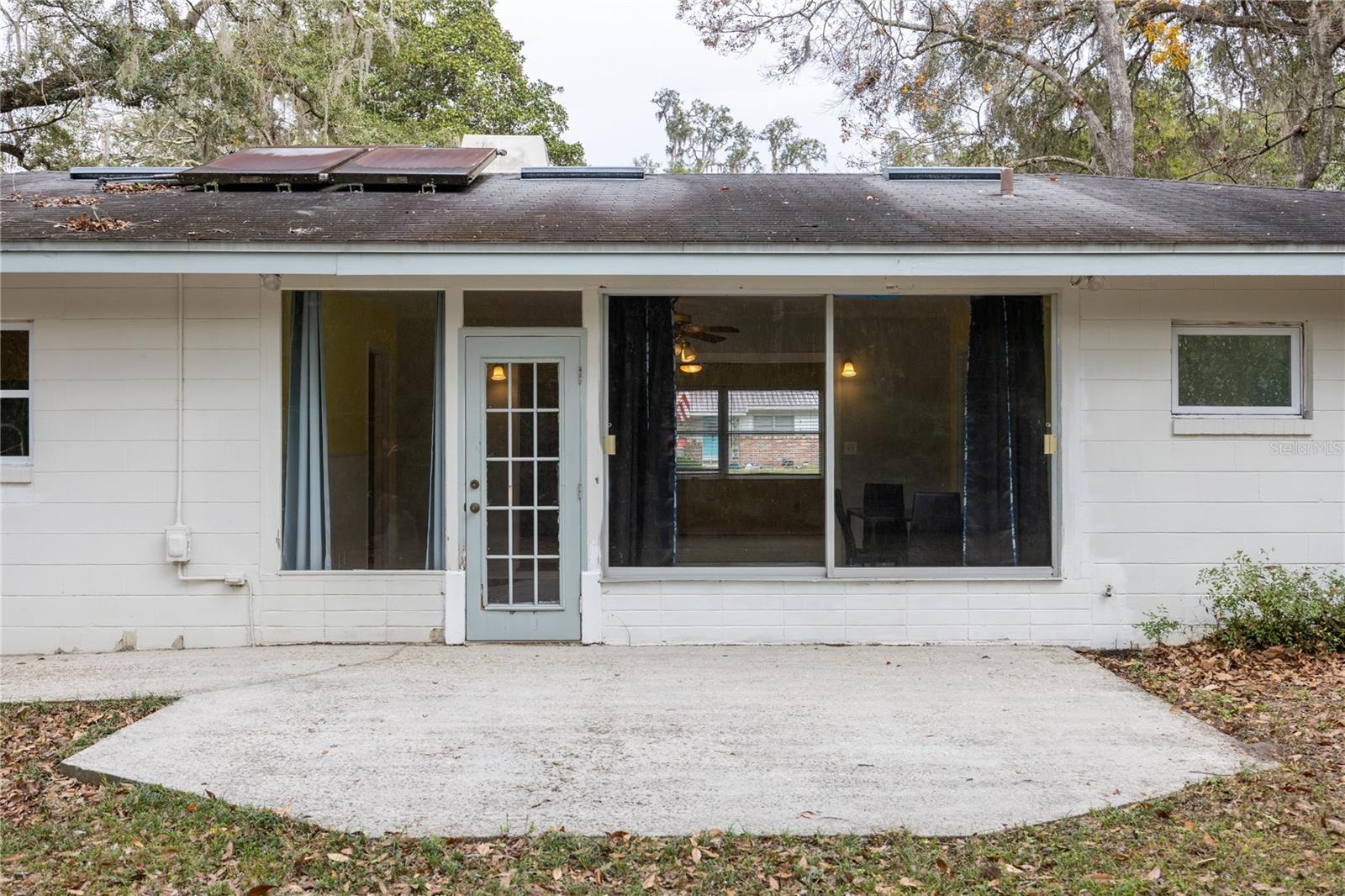 Image 33 of 35 For 2609 10th Avenue