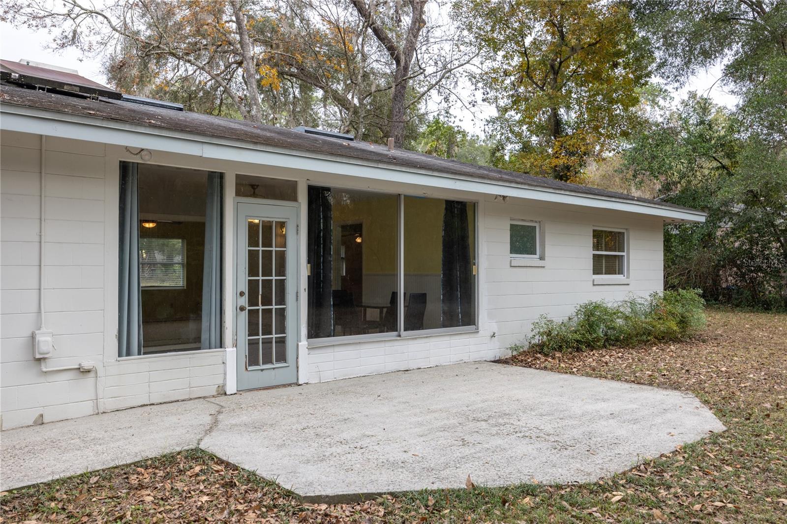 Image 34 of 35 For 2609 10th Avenue