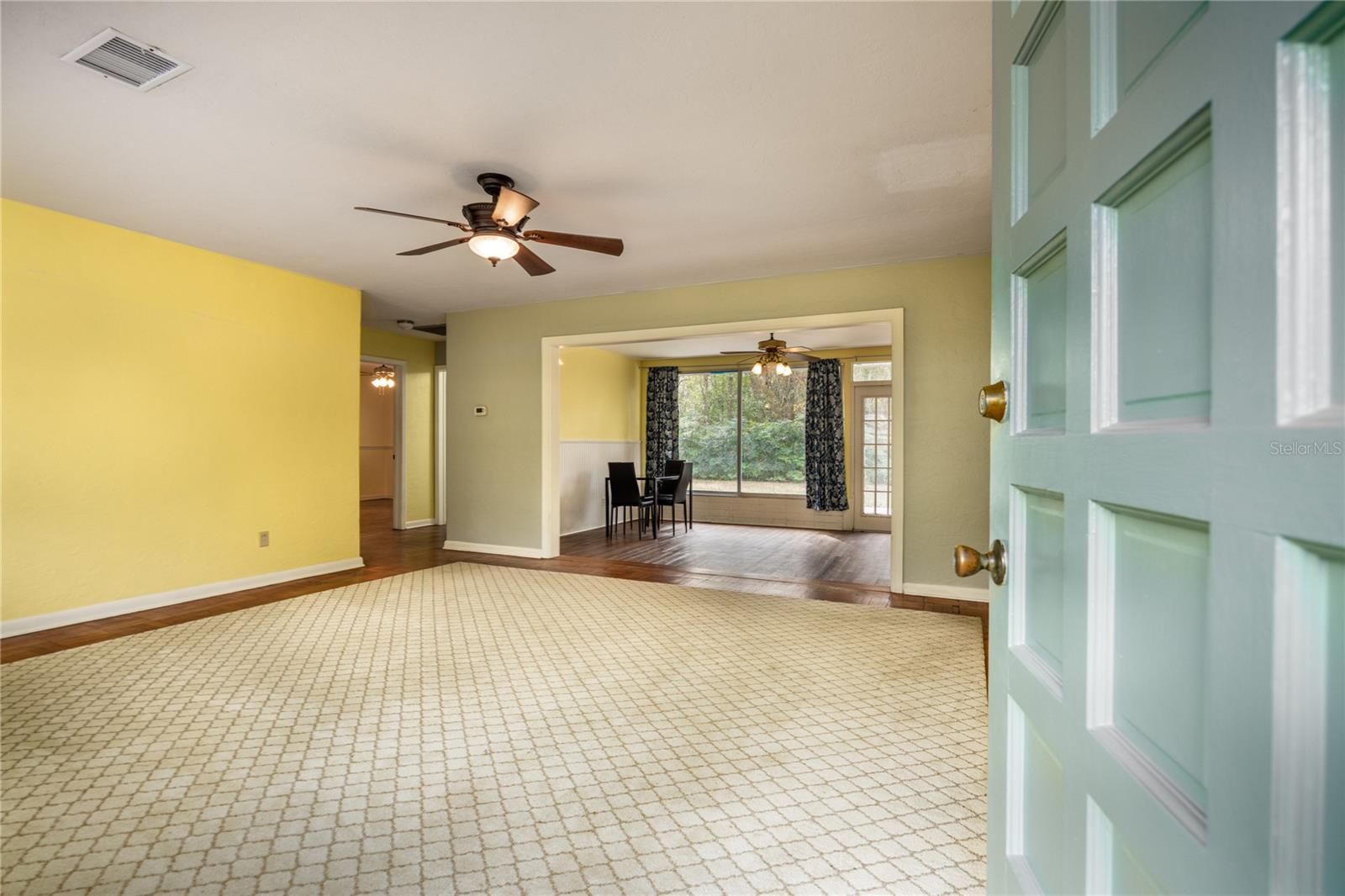 Image 7 of 35 For 2609 10th Avenue