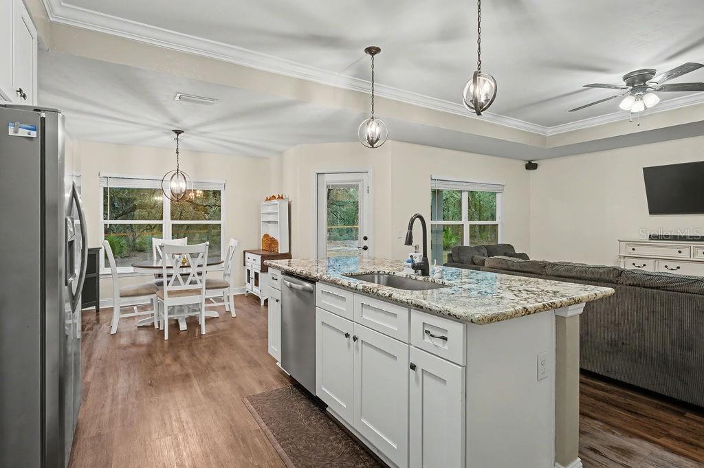 Image 13 of 25 For 8291 118 Terrace