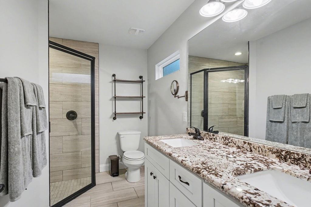 Image 20 of 25 For 8291 118 Terrace