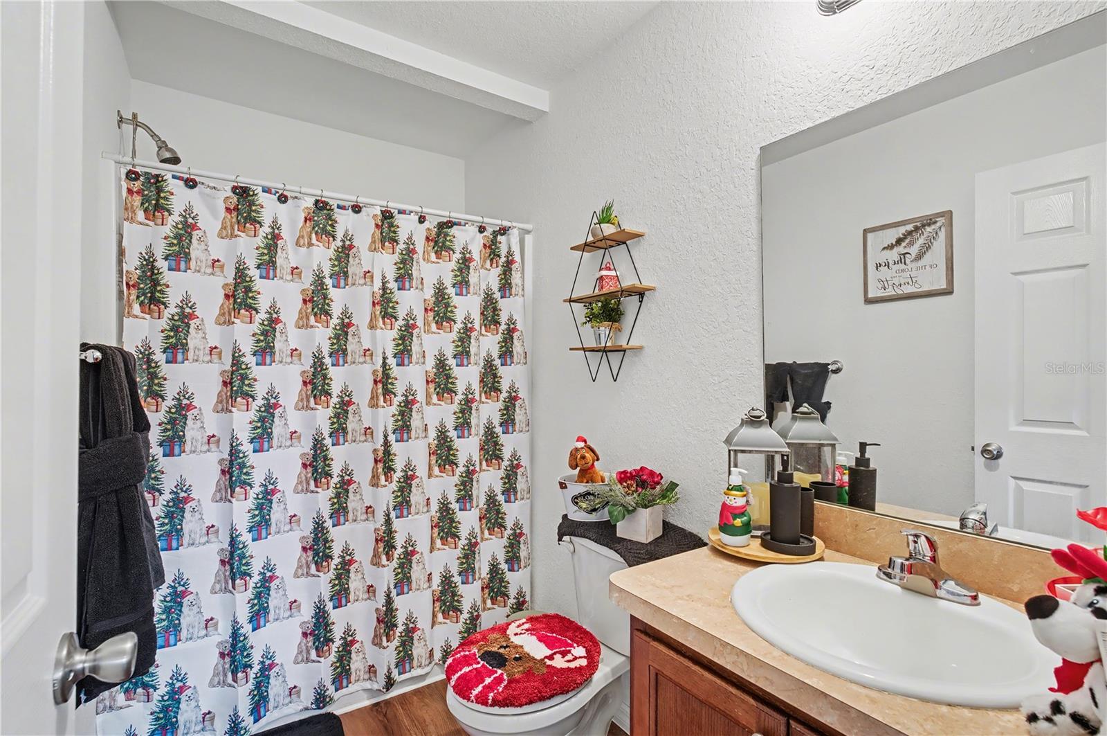 Image 10 of 15 For 5697 57 Street