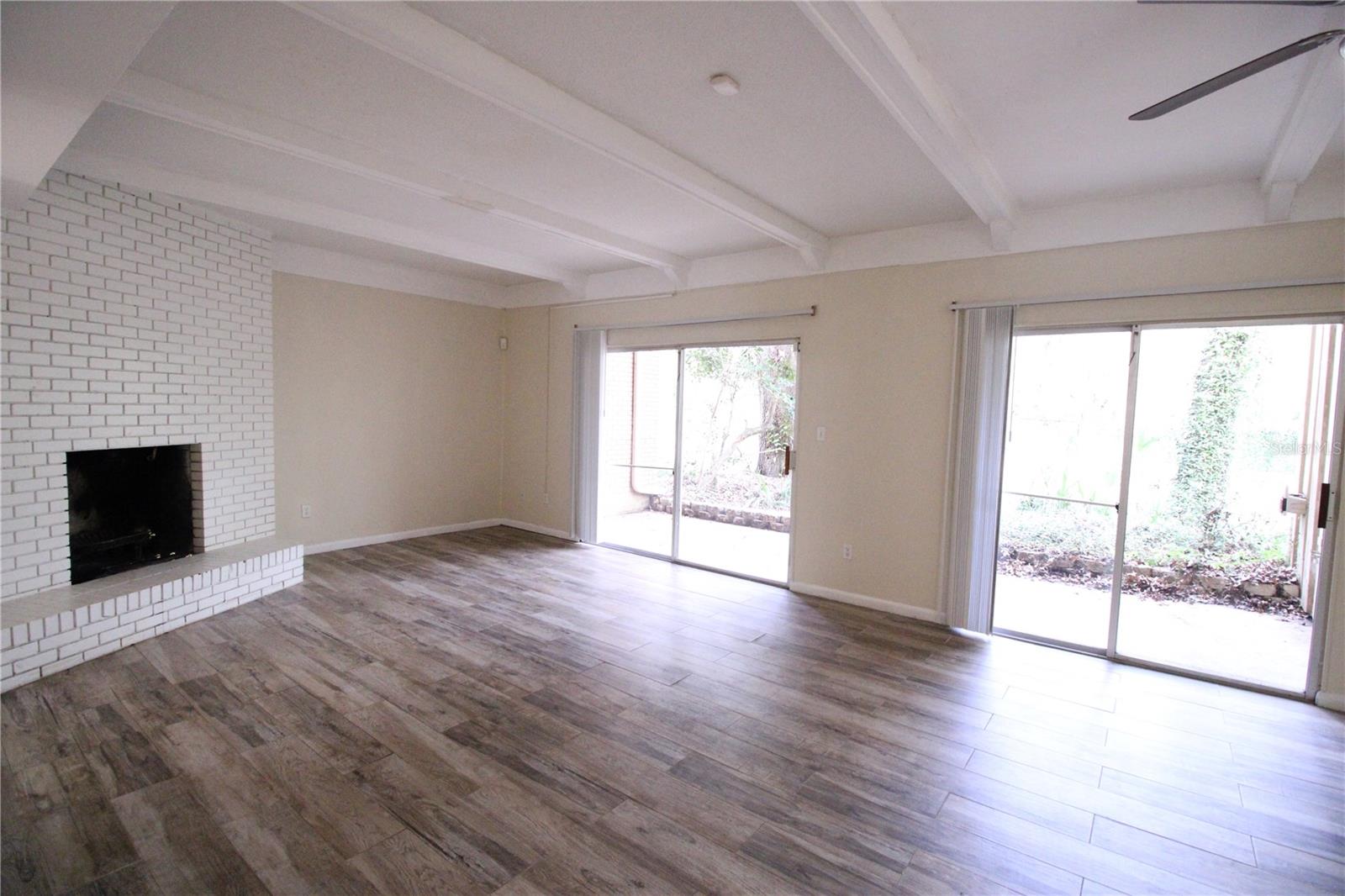 Image 12 of 23 For 507 39th Road 159