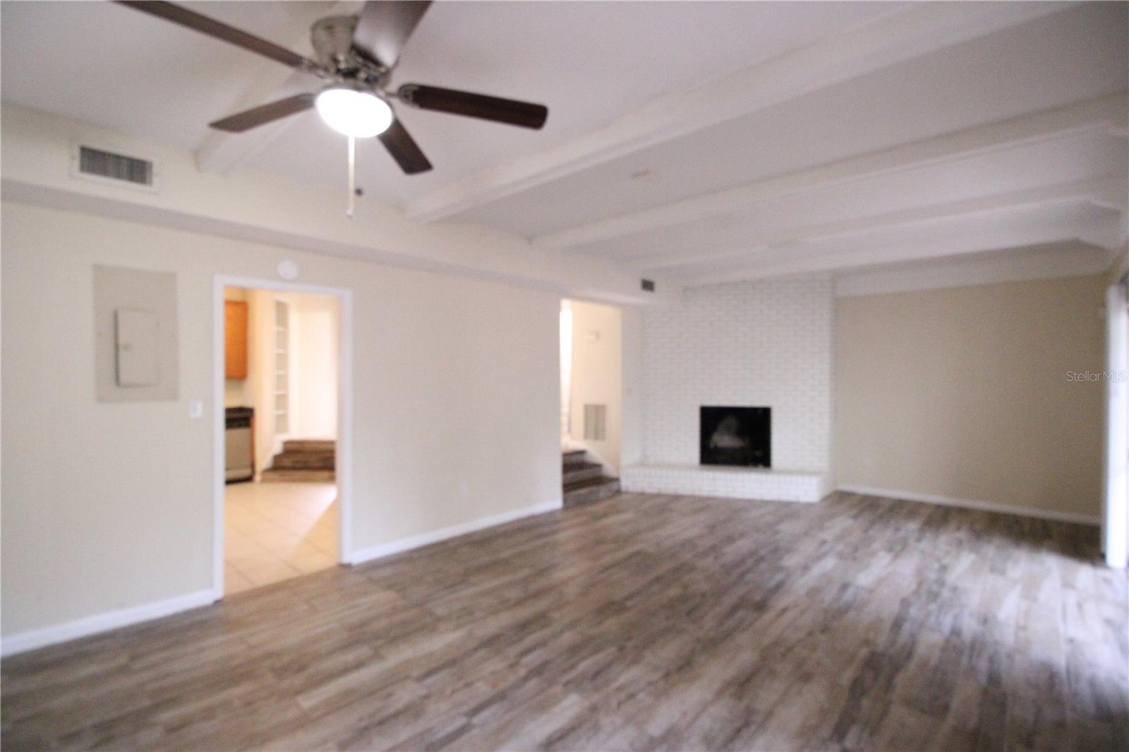 Image 15 of 23 For 507 39th Road 159