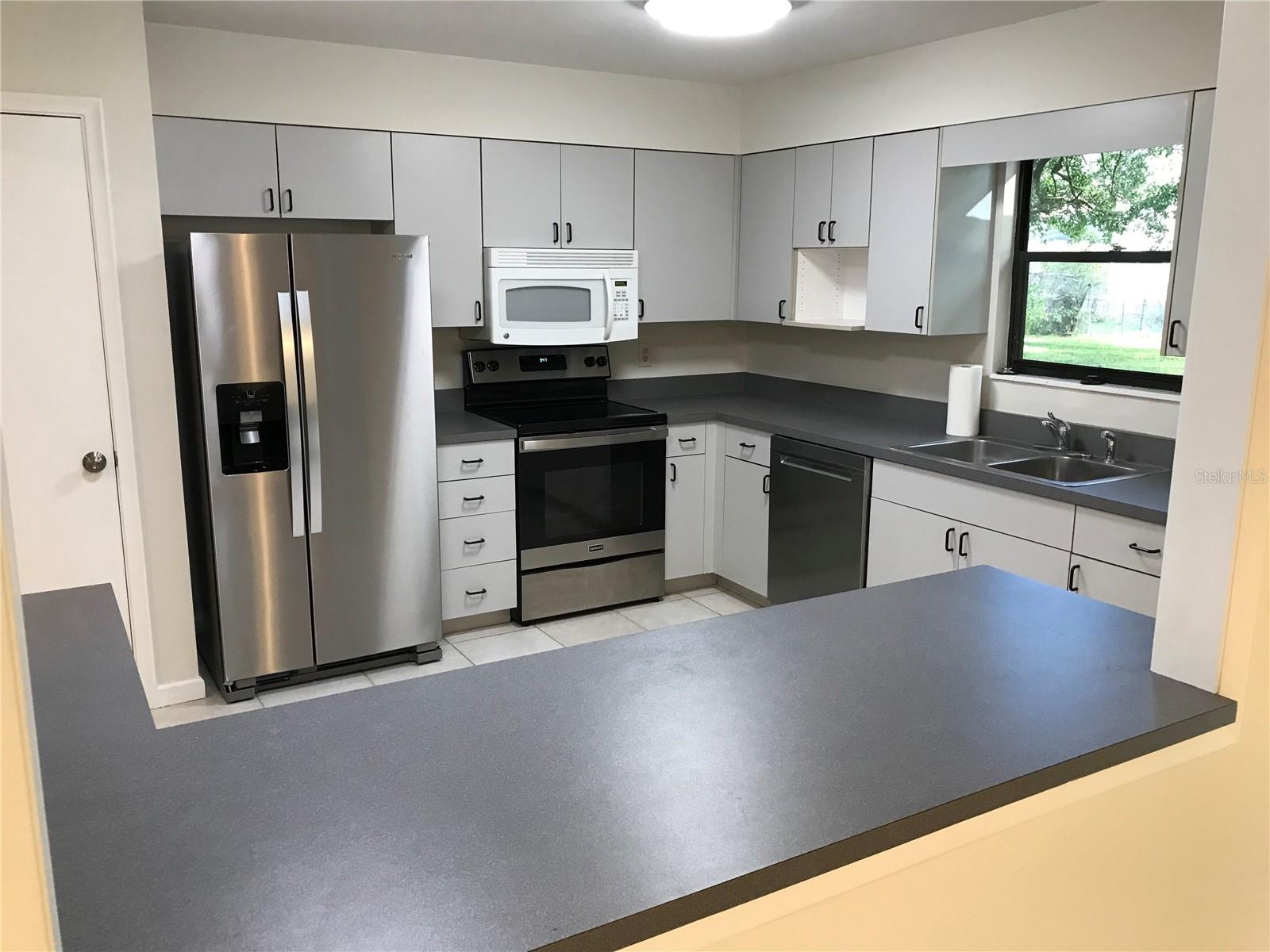 Image 4 of 13 For 6033 33rd Street