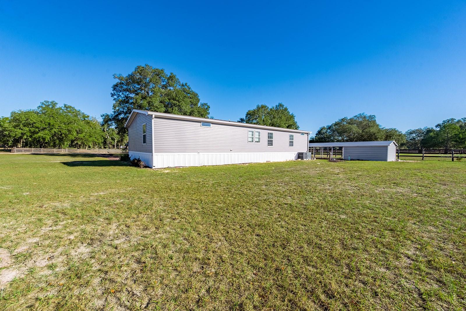 Image 13 of 52 For 19750 30th Street