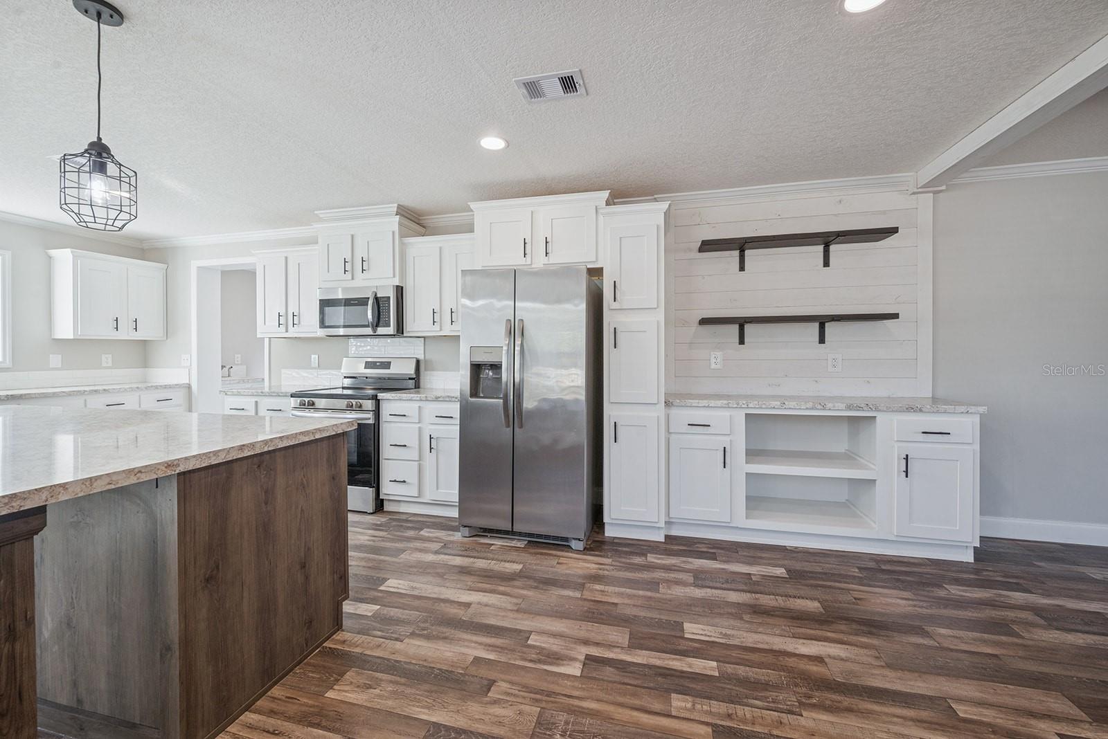 Image 25 of 52 For 19750 30th Street