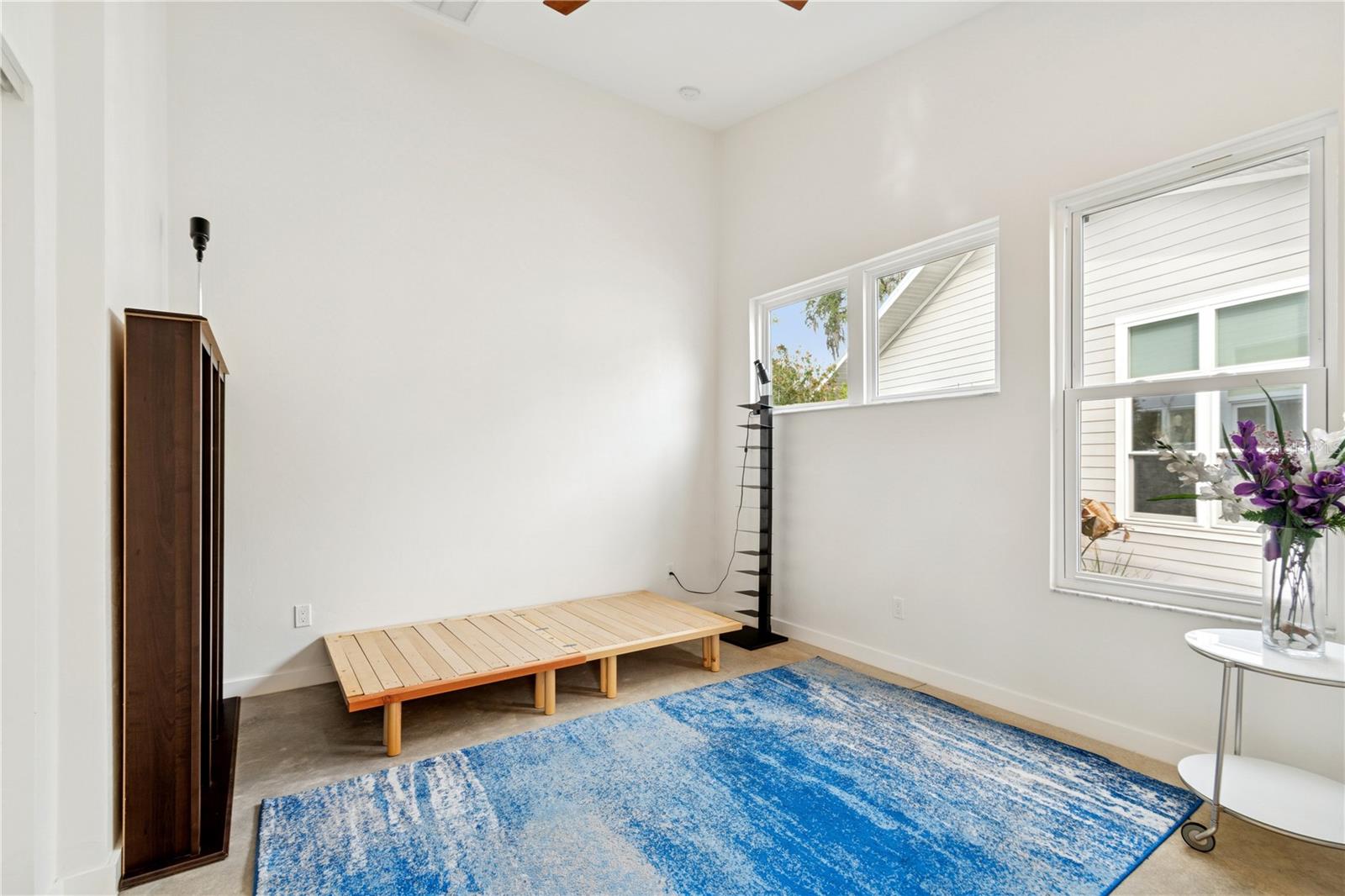 Image 19 of 34 For 2668 47th Terrace