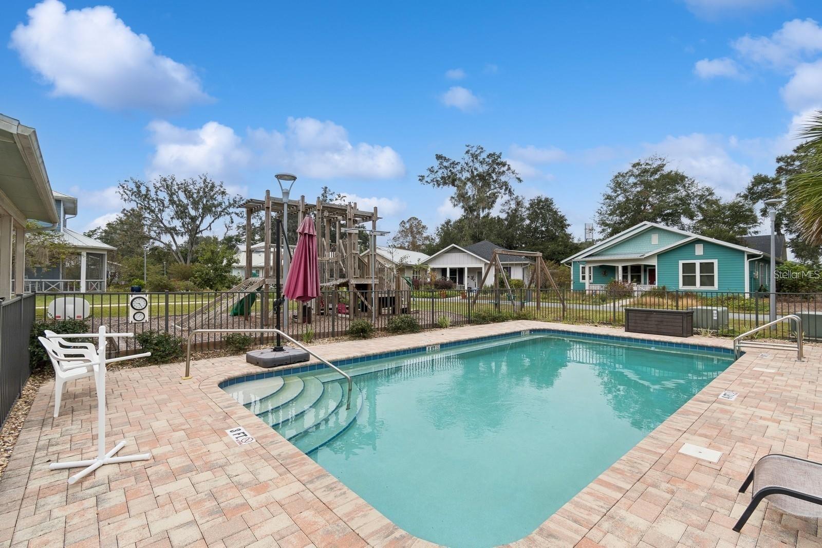 Image 29 of 34 For 2668 47th Terrace