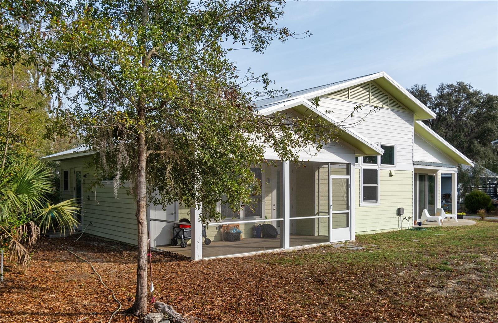 Image 3 of 34 For 2668 47th Terrace