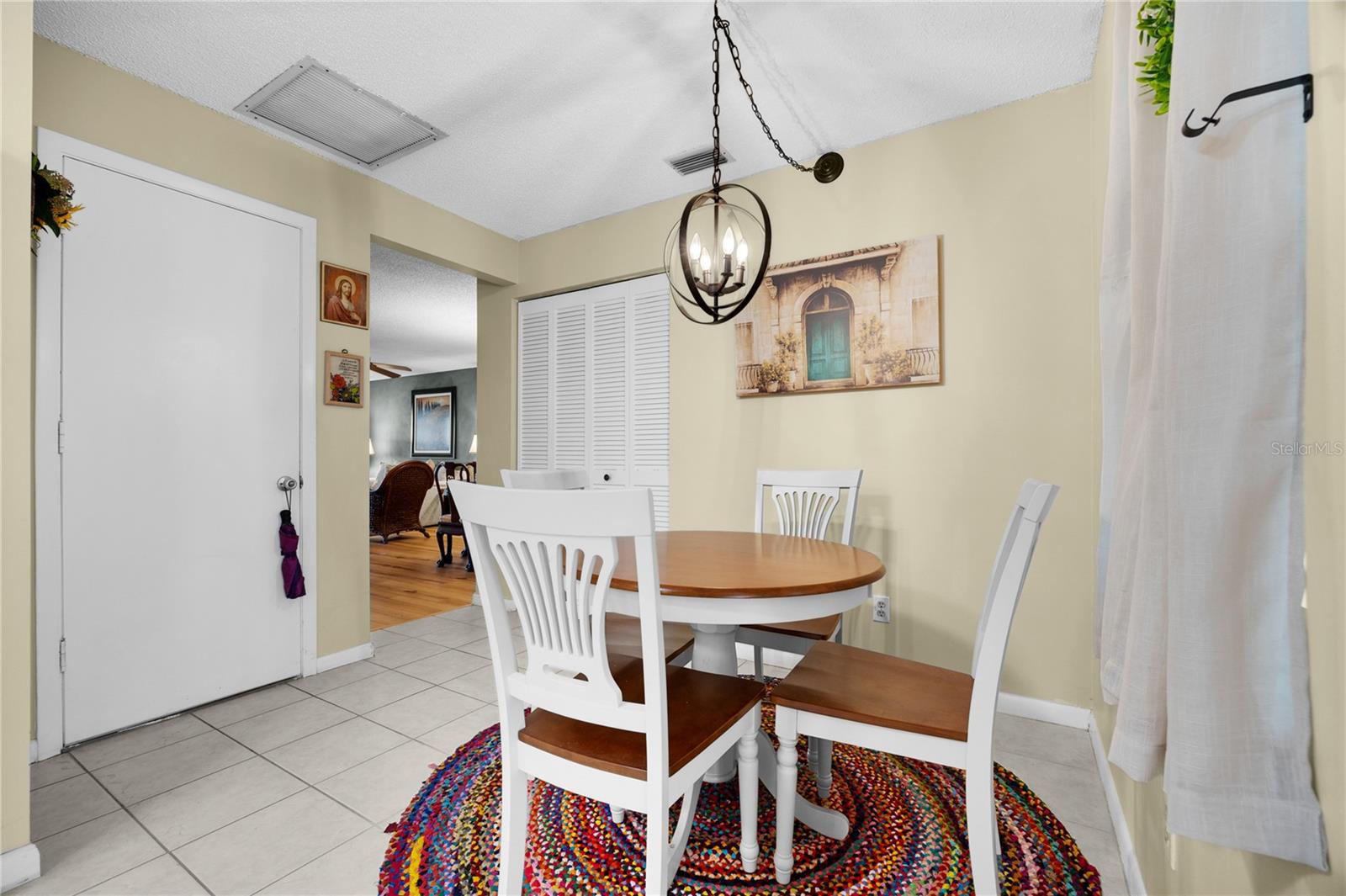 Image 7 of 23 For 8400 90th Street D