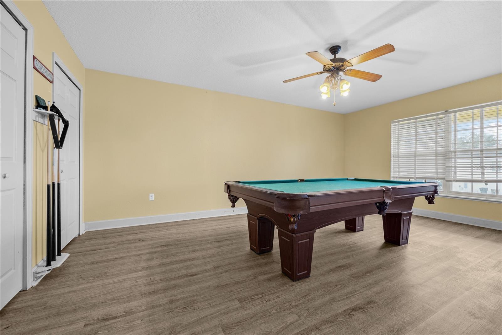 Image 23 of 34 For 4627 30th Street