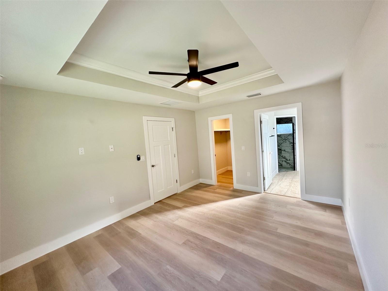 Image 14 of 22 For 17086 242nd Street