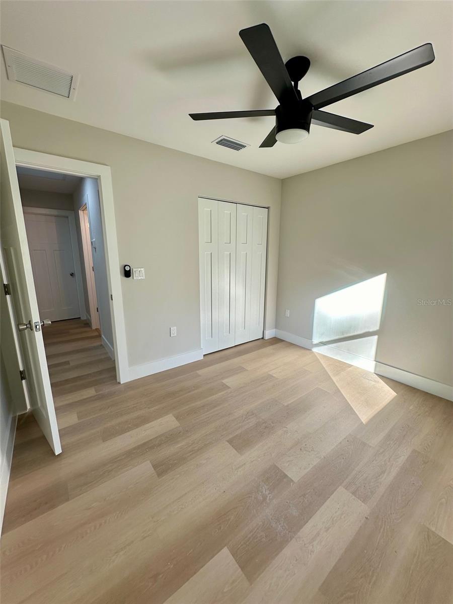 Image 8 of 22 For 17086 242nd Street