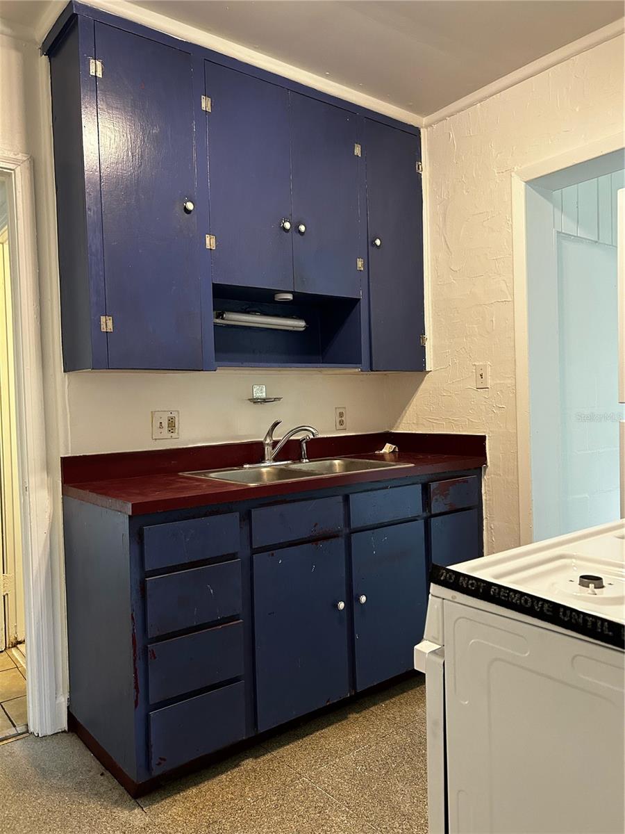 Image 3 of 9 For 1012 1st Avenue