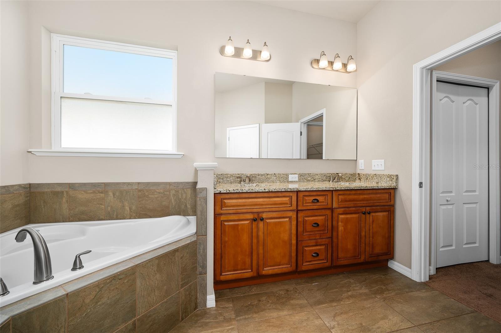 Image 21 of 39 For 2779 121st Way