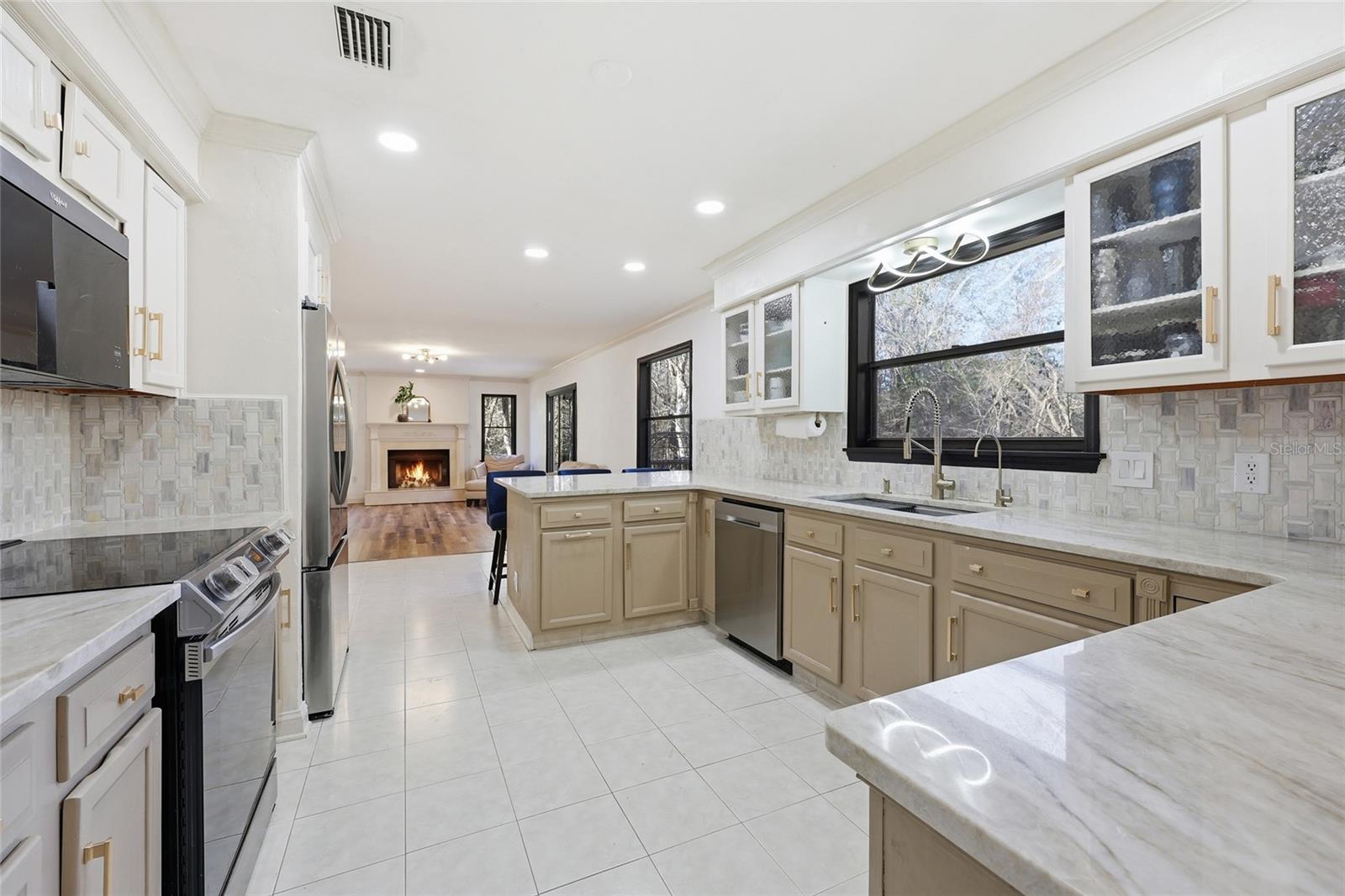 Image 13 of 34 For 6612 44th Place