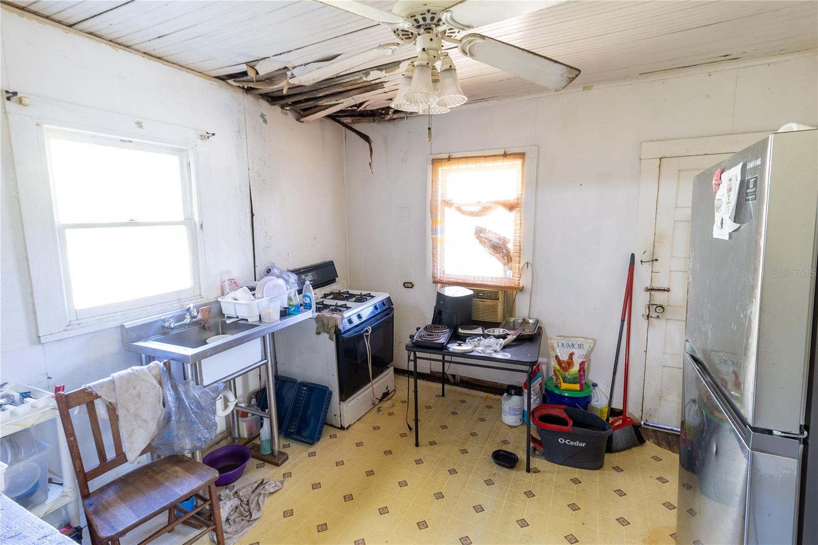 Image 31 of 43 For 815 145th Avenue Road