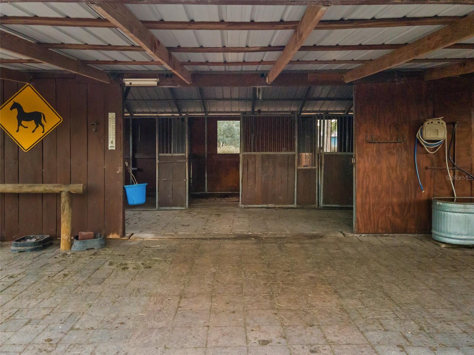 Image 18 of 69 For 23016 102nd Avenue