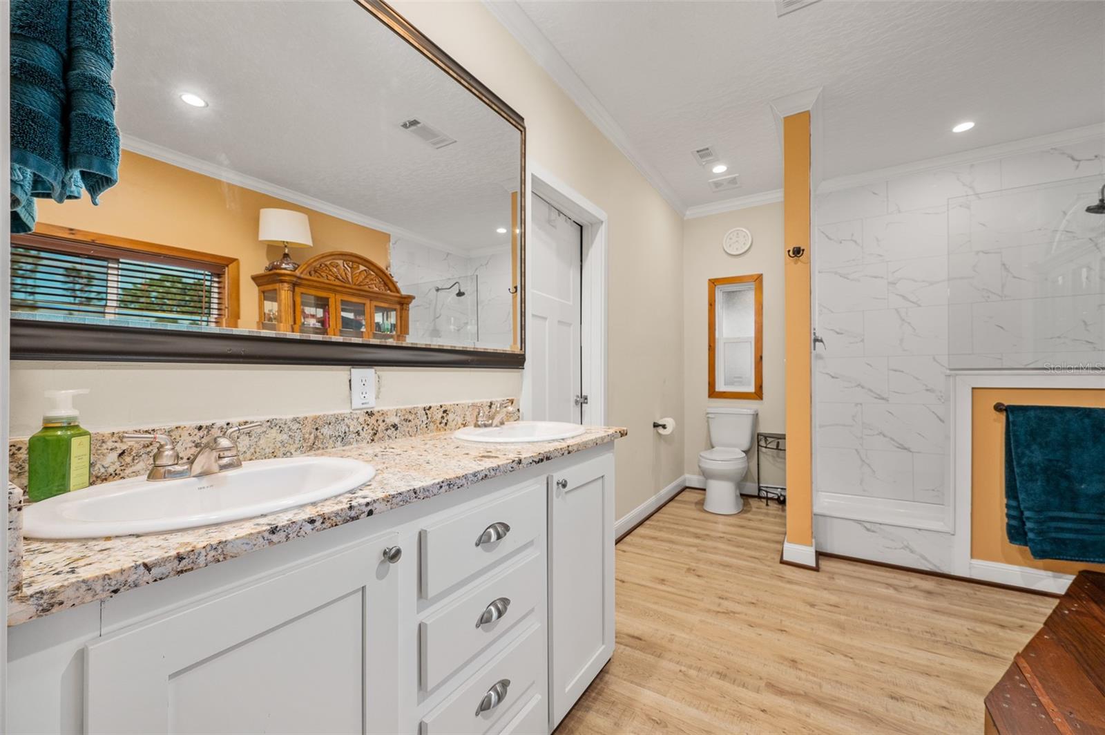 Image 43 of 69 For 23016 102nd Avenue