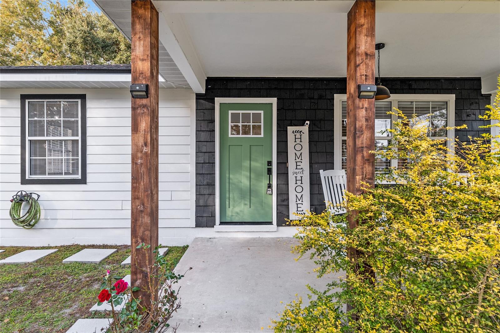 Image 4 of 38 For 1301 4th Avenue