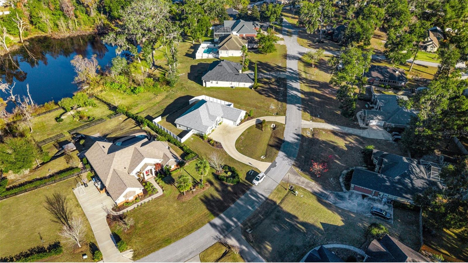 Image 34 of 39 For 479 Savannah Circle