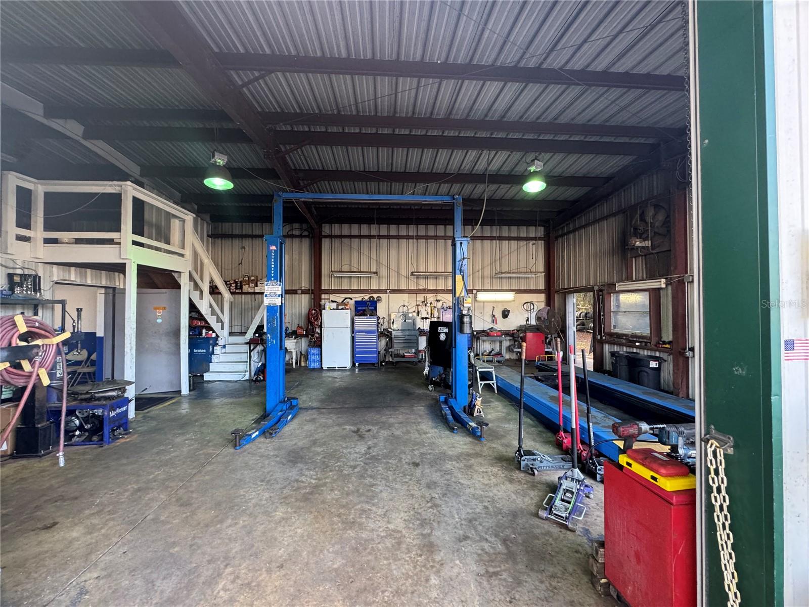 Image 14 of 21 For 15050 Us Highway 301