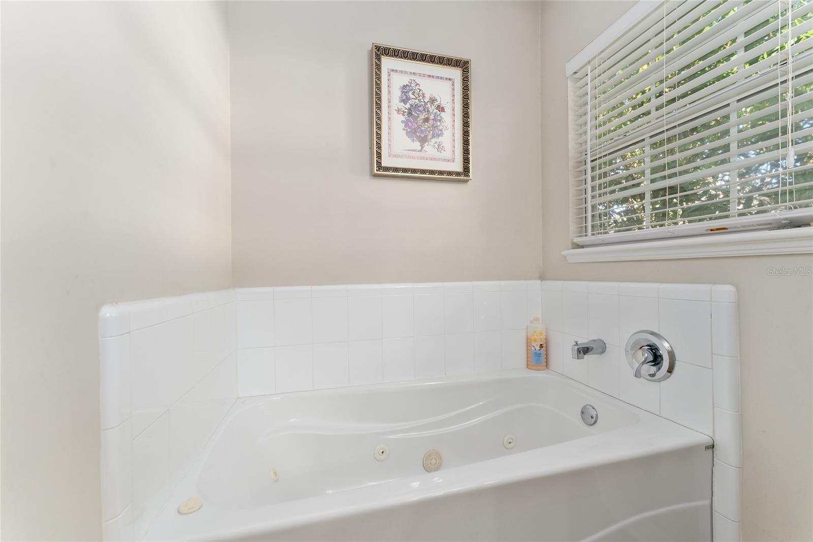 Image 13 of 36 For 6931 84th Drive