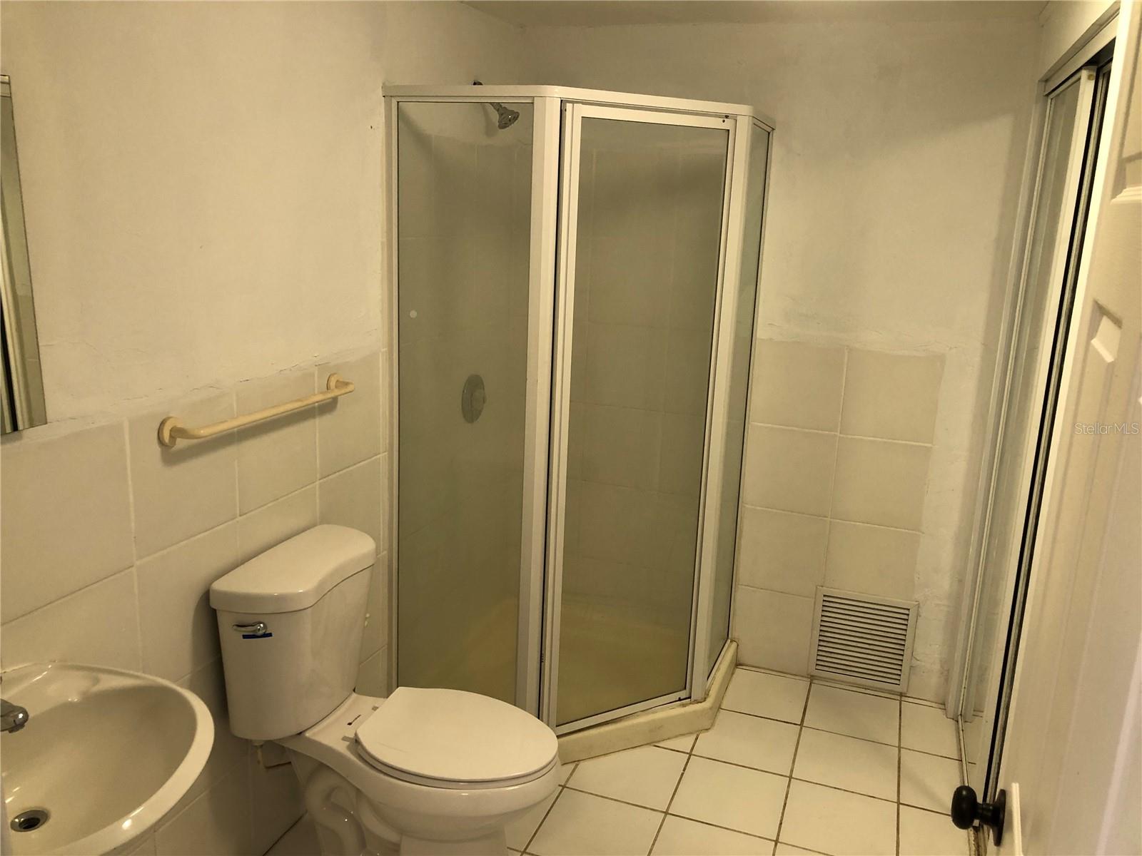 Image 9 of 19 For 24206 Doc Karelas Drive